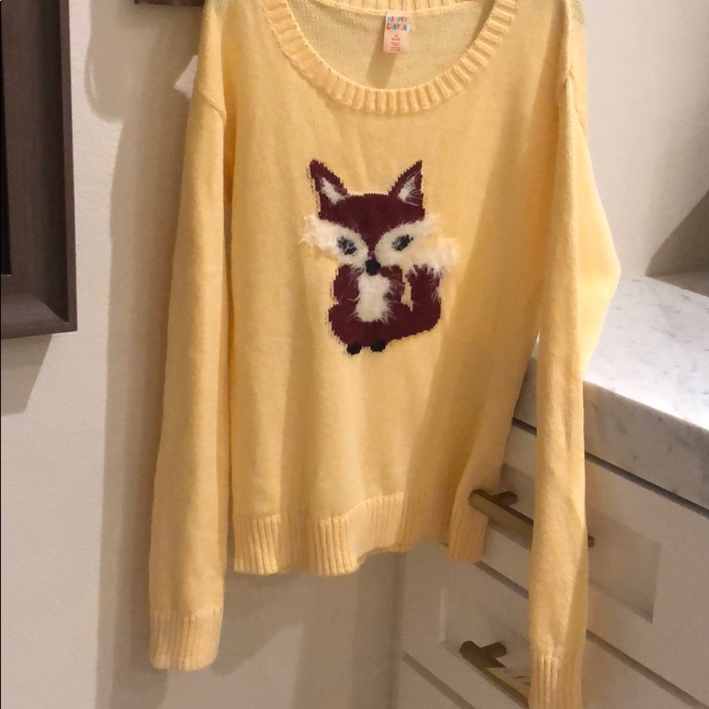 New with tags Pale yellow sweater with fox
